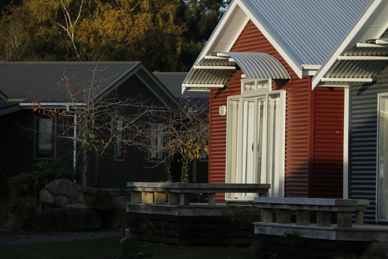 Rocky Mountain Chalets Охакун Екстериор снимка